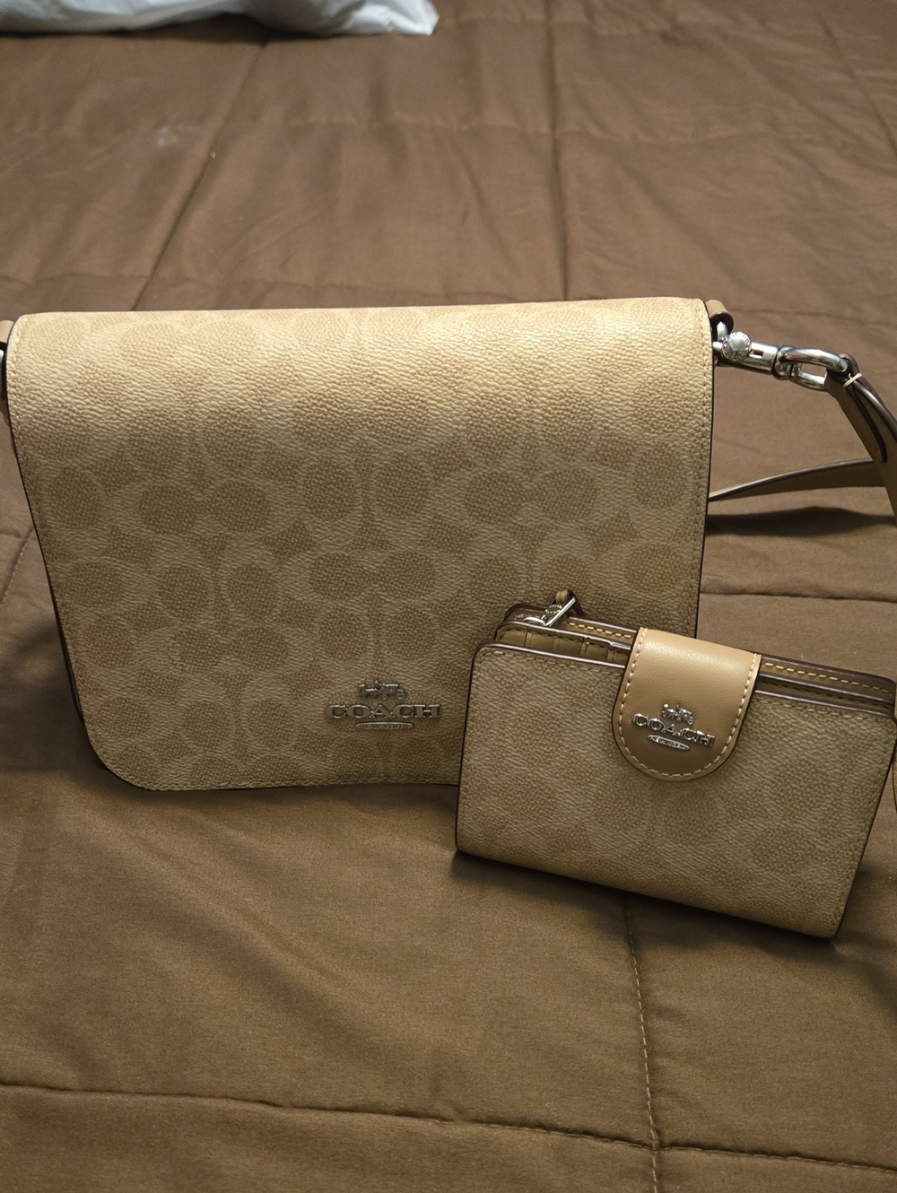 COACH Beige Signature Crossbody Bag with Matching Wallet. Sand Taupe Color.